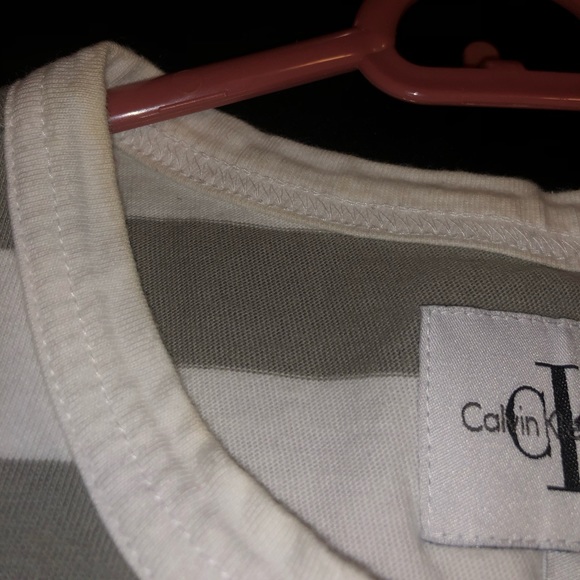 CALVIN KLEIN JEANS TEE - Picture 9 of 10